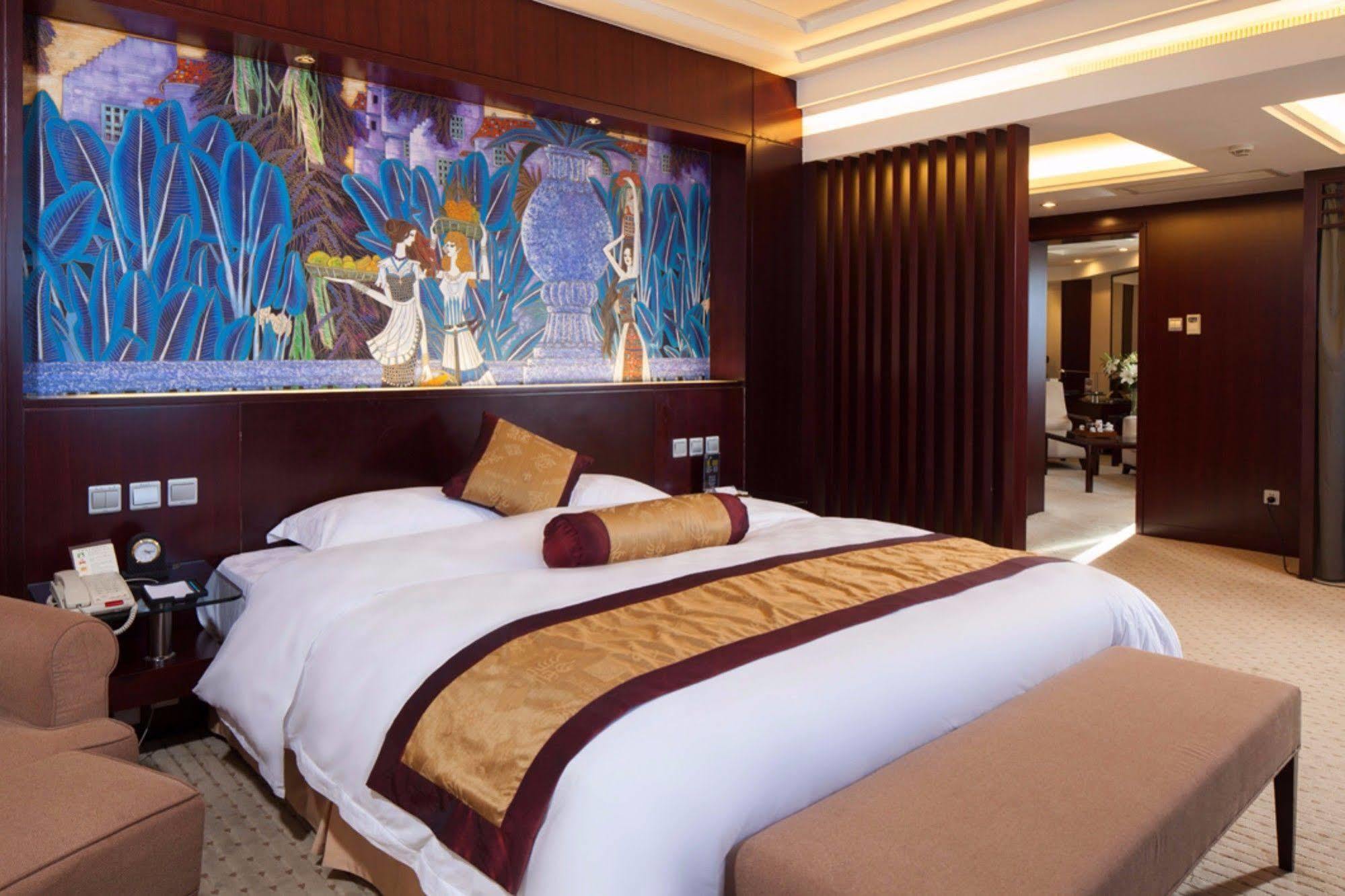 Grand Skylight Catic Hotel Beijing Exterior photo