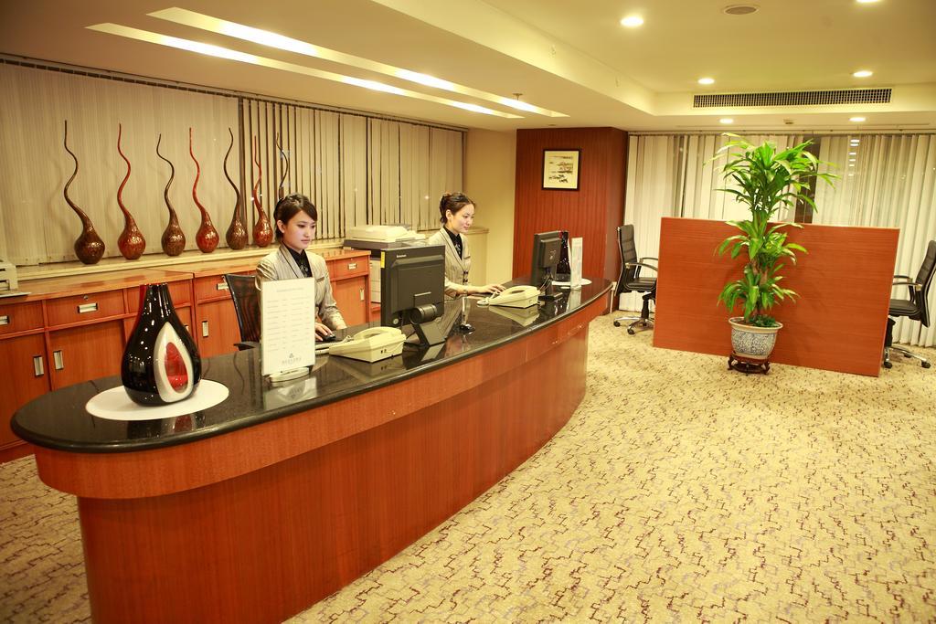 Grand Skylight Catic Hotel Beijing Exterior photo